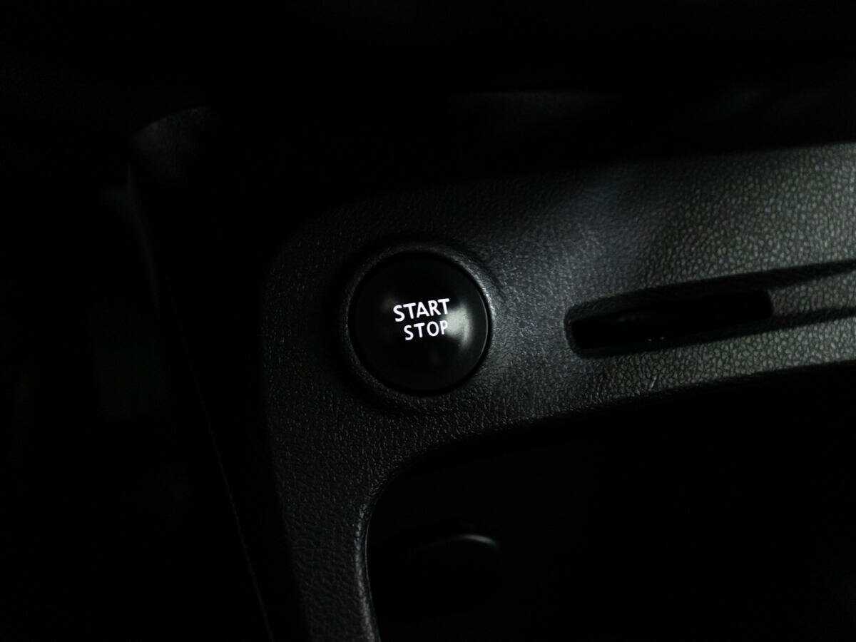 Б/У Рено Каптюр 2017 года. Фото: #15