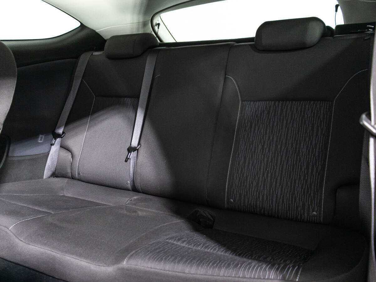 Б/У Опель Астра 2013 года. Фото: #9