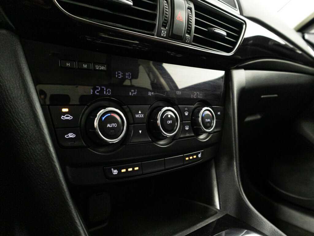 Б/У Мазда 6 2014 года. Фото: #14