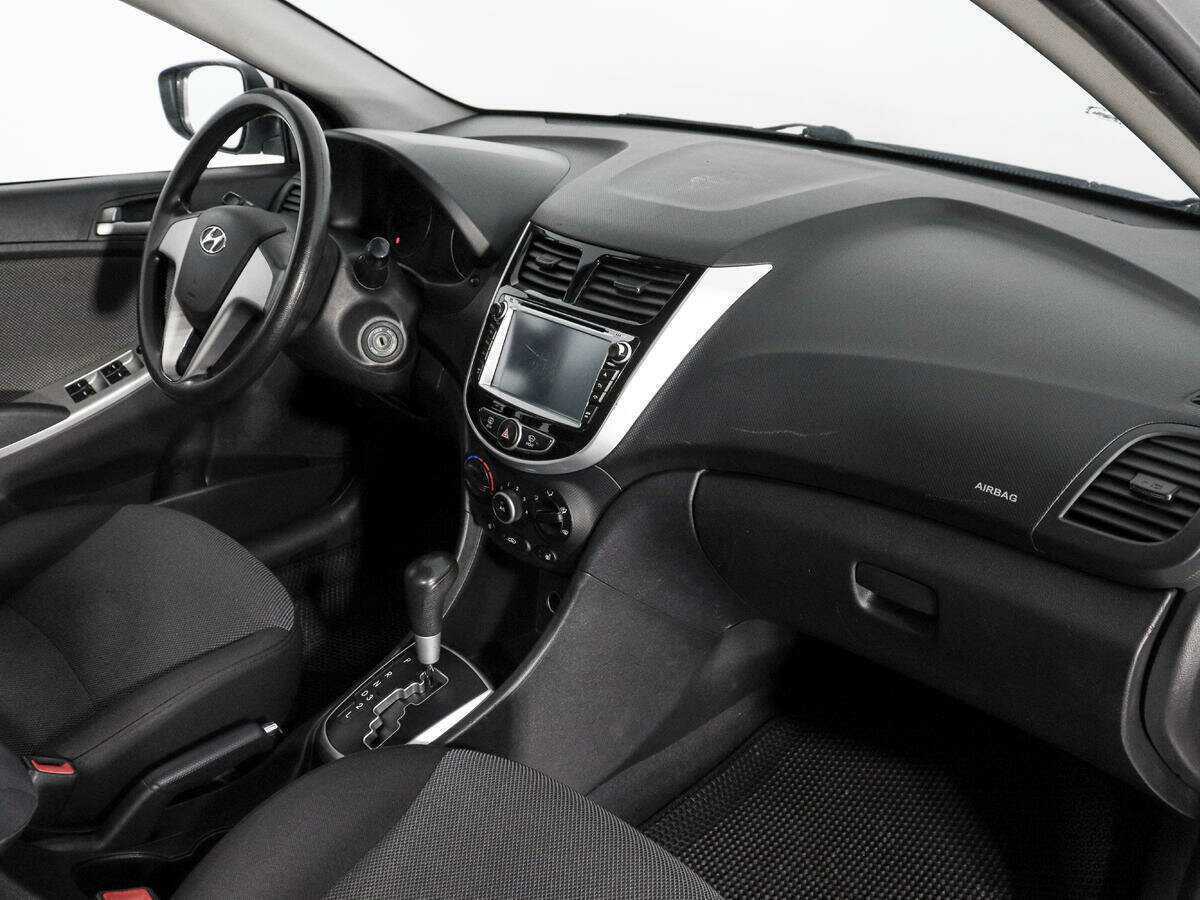 Hyundai Solaris 2013 года с пробегом. Фото: #10