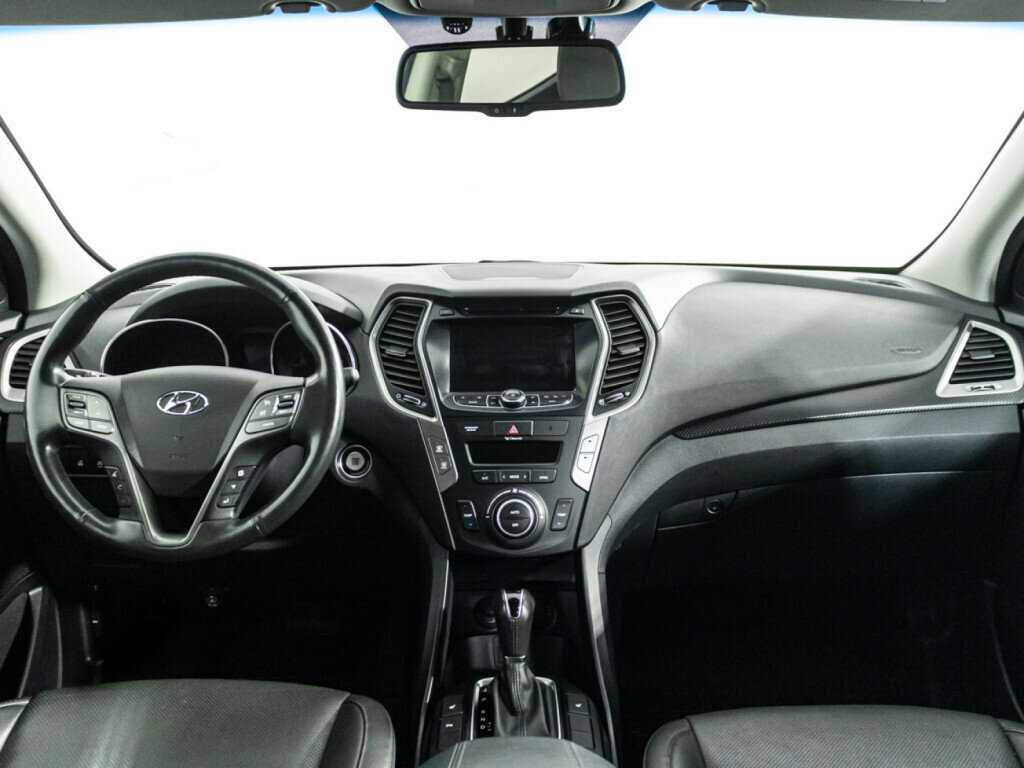 Hyundai Santa Fe 2017 года с пробегом. Фото: #12