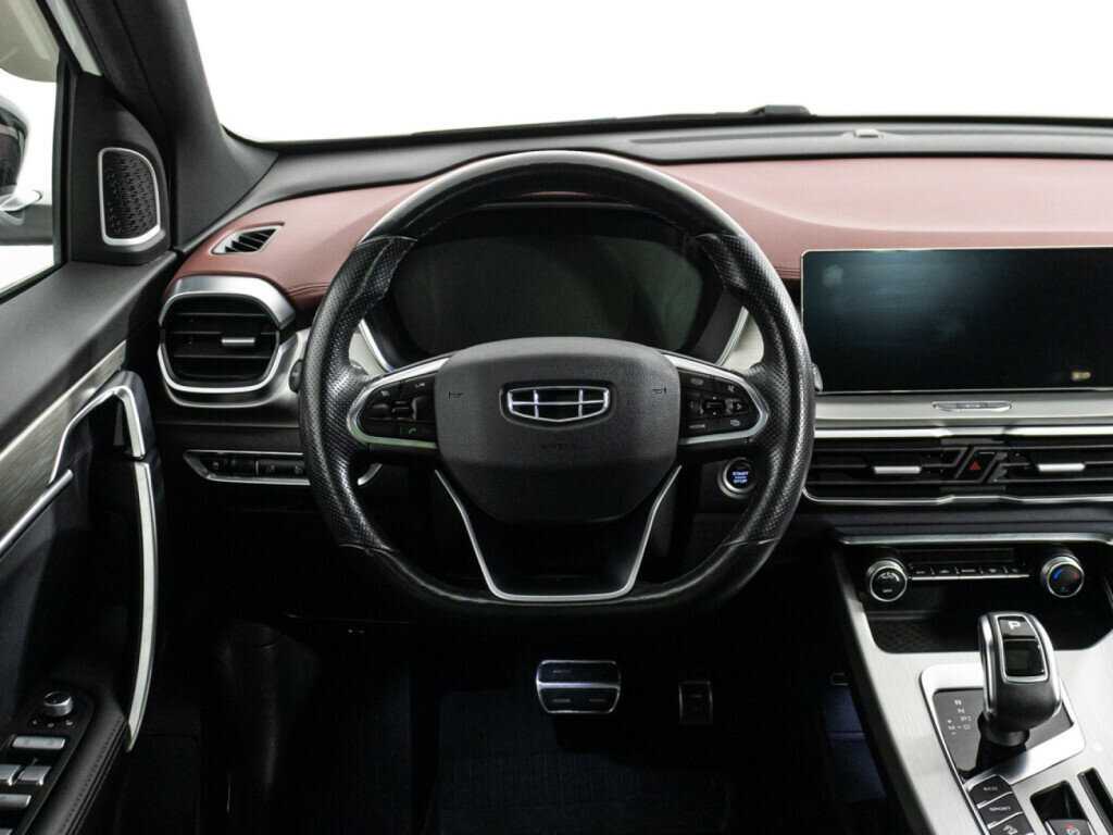 Б/У Джили Кулрэй 2021 года. Фото: #18