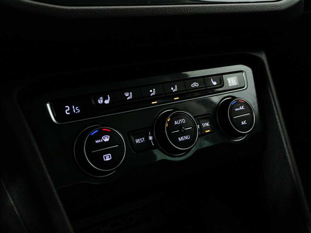 Volkswagen Tiguan 2018 года с пробегом. Фото: #17