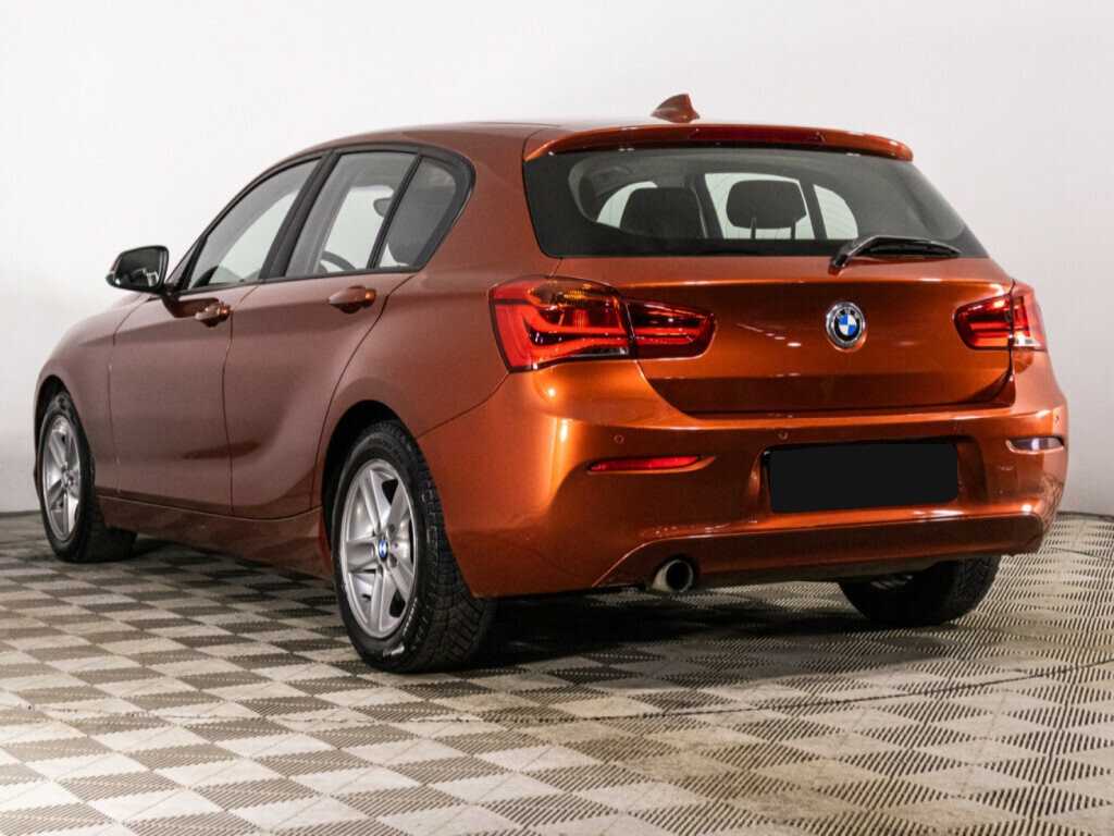 BMW 1 серии 2017 года с пробегом. Фото: #6