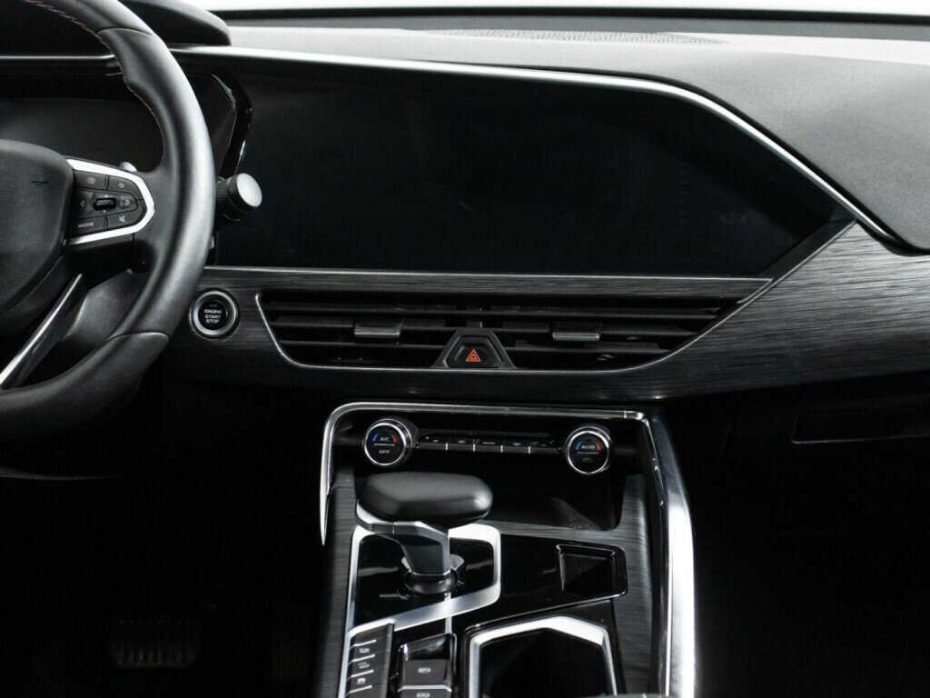 Geely Tugella 2022 года с пробегом. Фото: #13