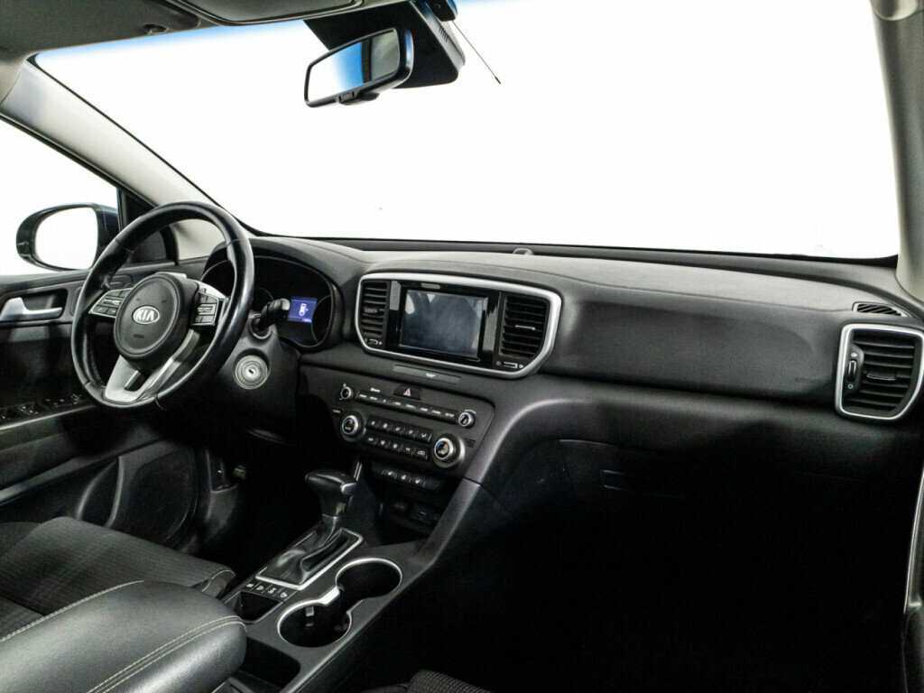 Б/У Киа Спортейдж 2018 года. Фото: #7