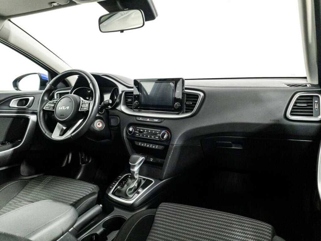 Б/У Киа Сид 2022 года. Фото: #9