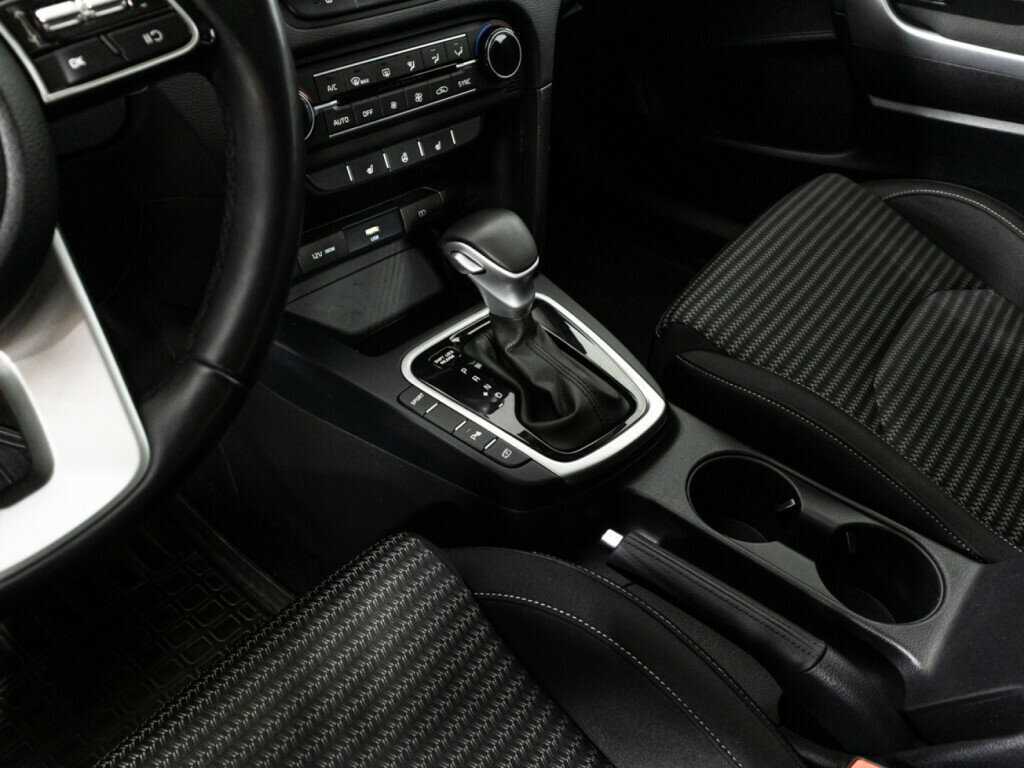 Б/У Киа Сид 2022 года. Фото: #17