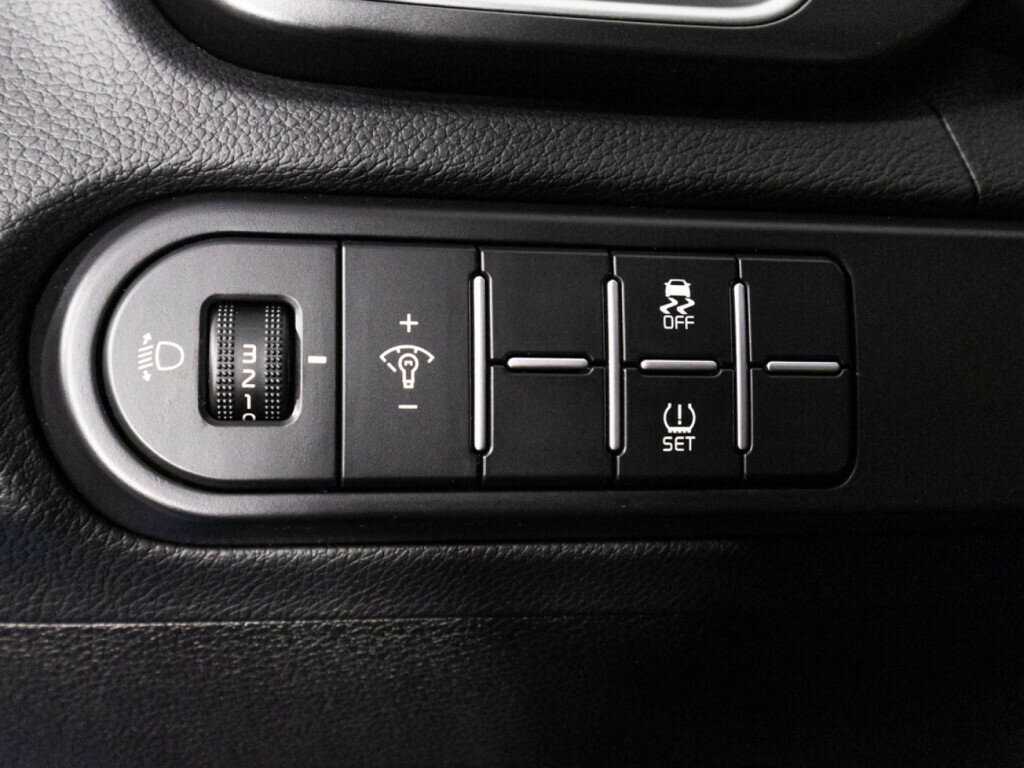 Б/У Киа Сид 2022 года. Фото: #21