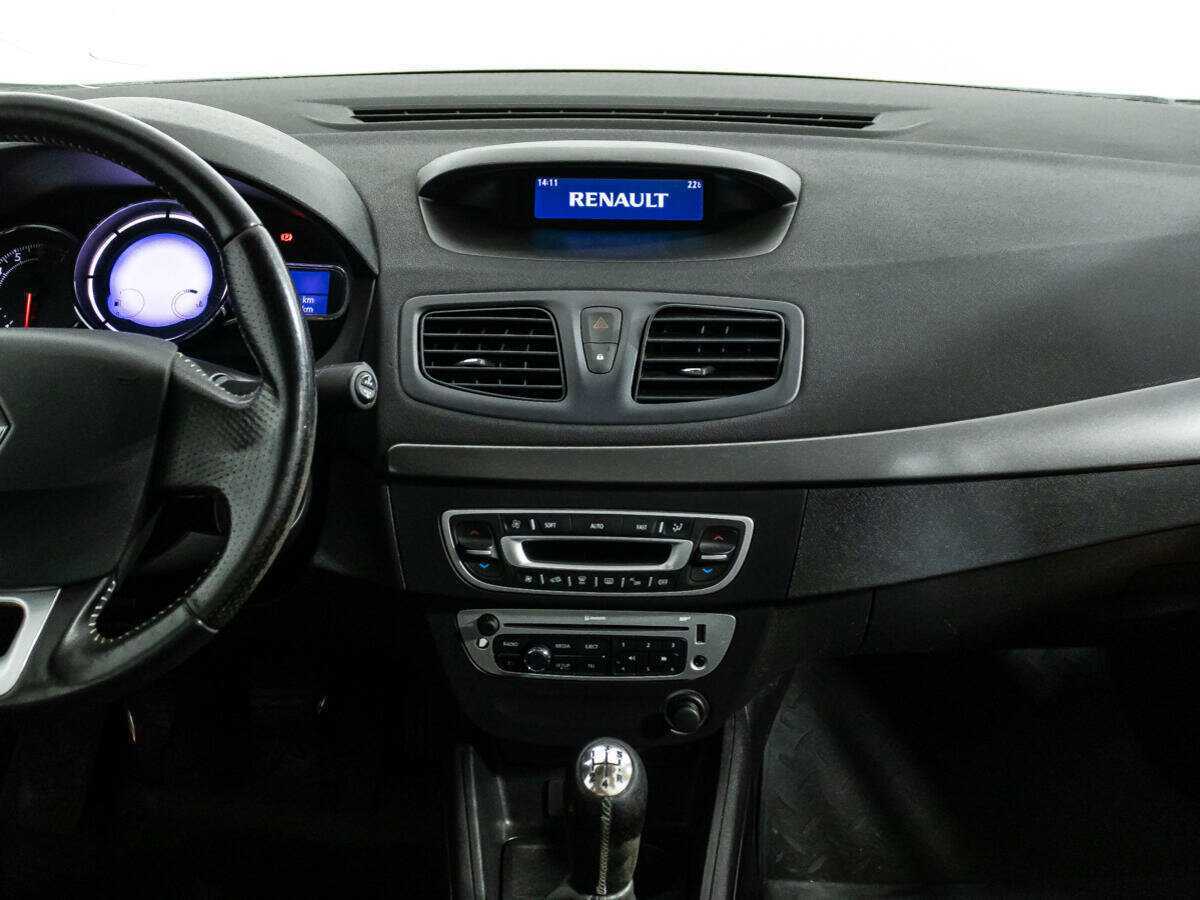 Б/У Рено Флюенс 2013 года. Фото: #13