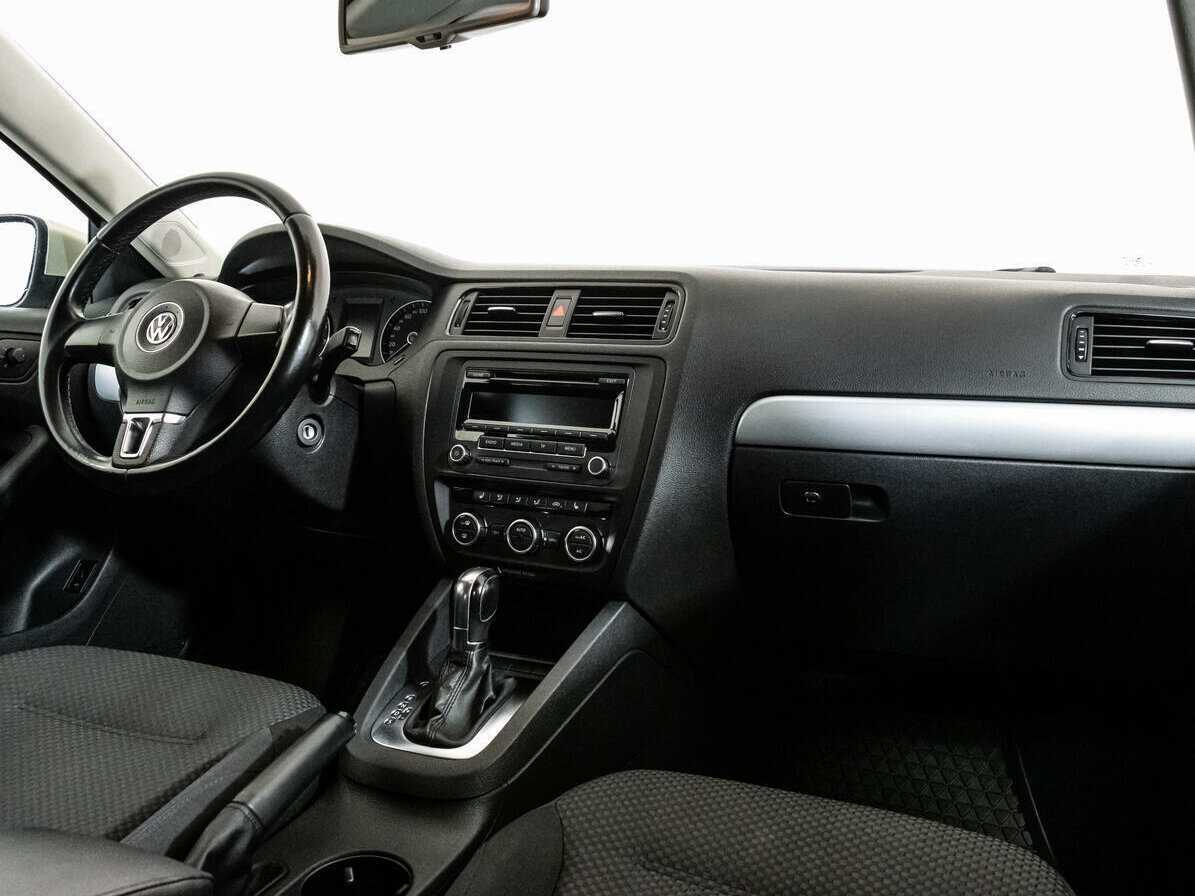 Б/У Фольксваген Джетта 2012 года. Фото: #6