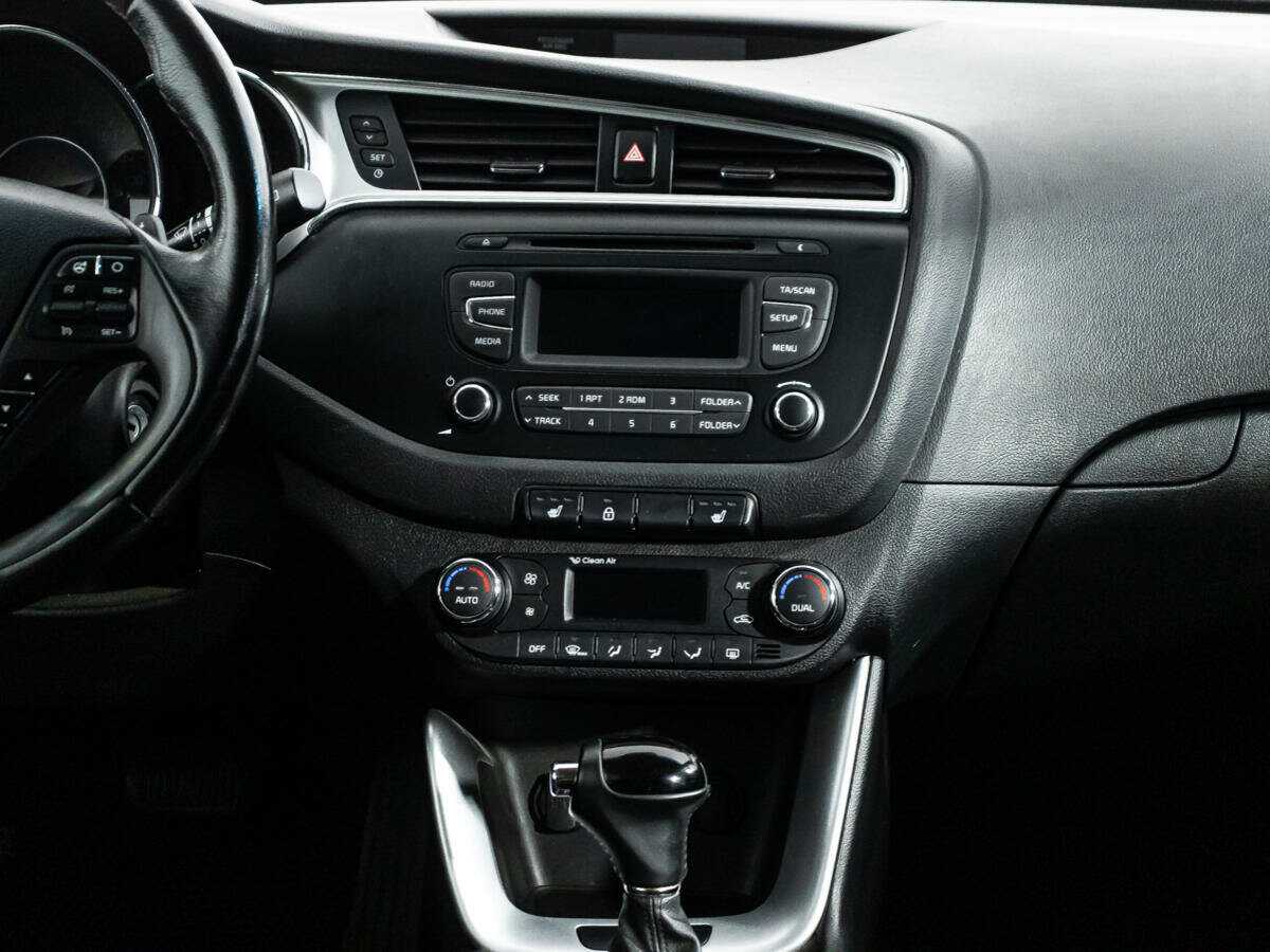 Б/У Киа Сид 2016 года. Фото: #13