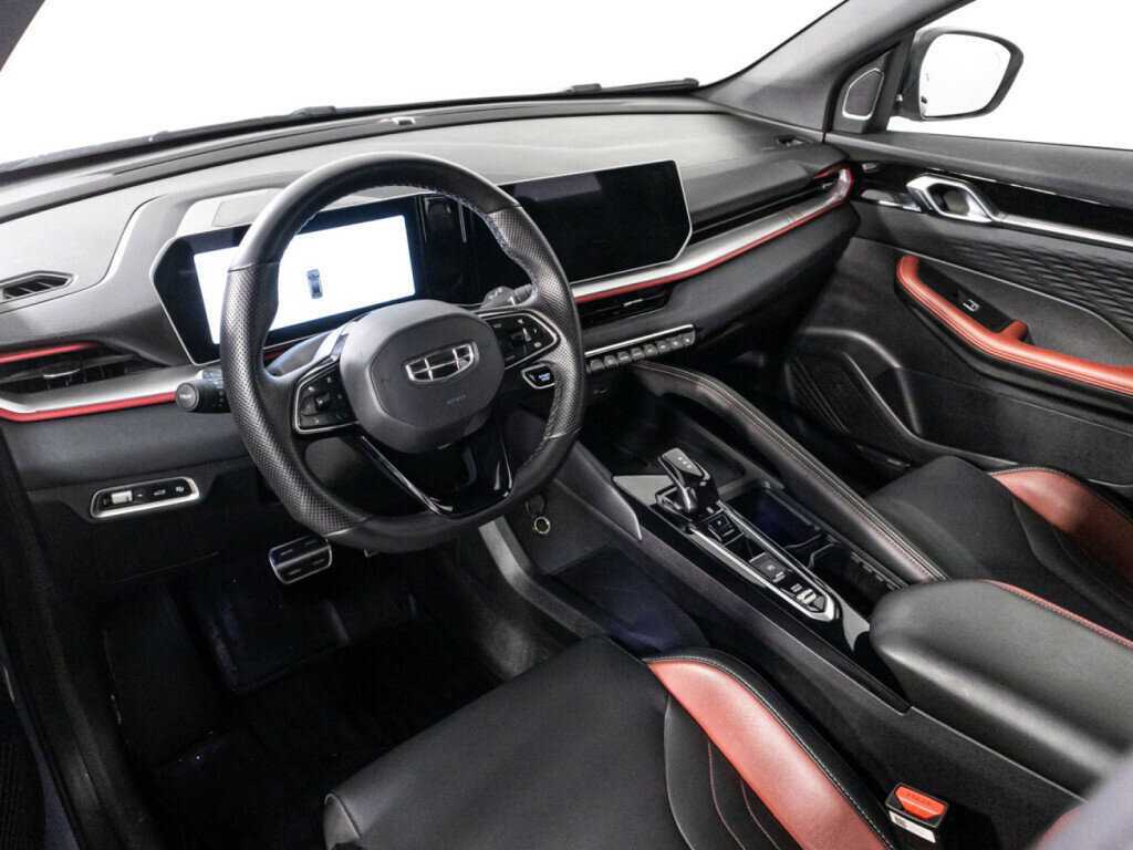 Б/У Джили Кулрэй 2023 года. Фото: #10