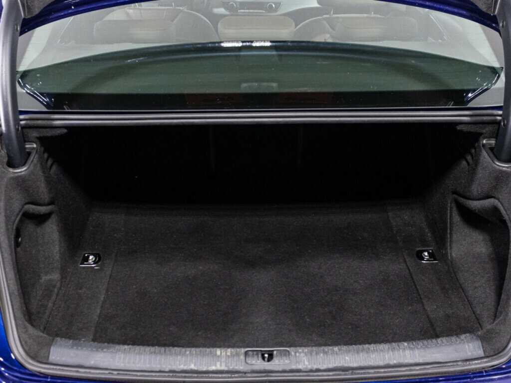 Audi A4 2016 года с пробегом. Фото: #14