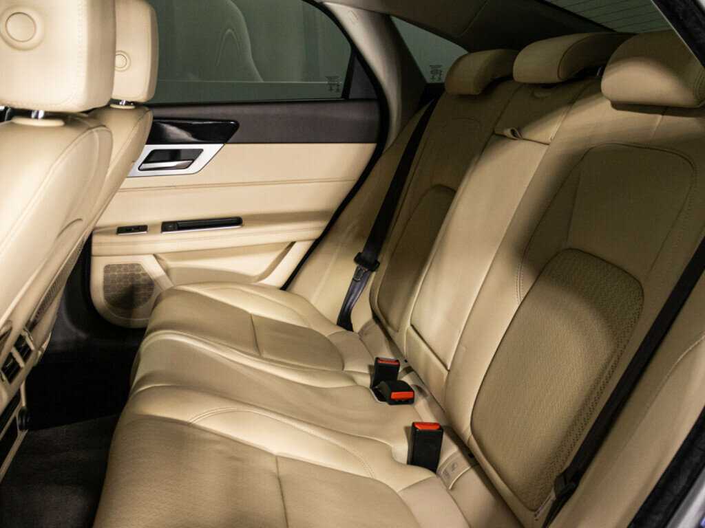 Jaguar XF 2017 года с пробегом. Фото: #7