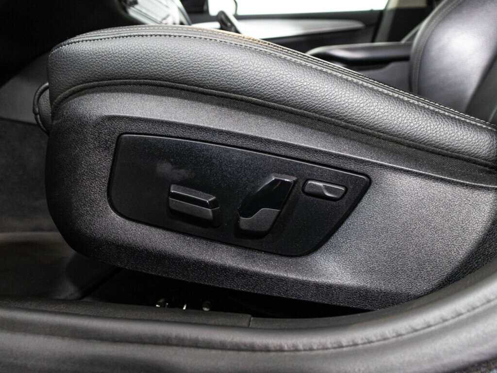 BMW 5 серии 2018 года с пробегом. Фото: #24