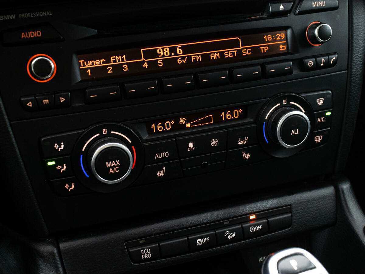 Б/У БМВ Икс1 2013 года. Фото: #15