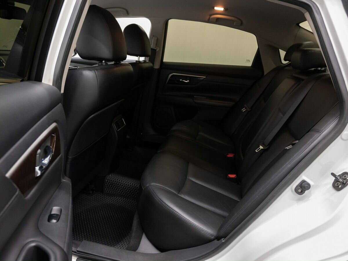 Nissan Teana 2015 года с пробегом. Фото: #10