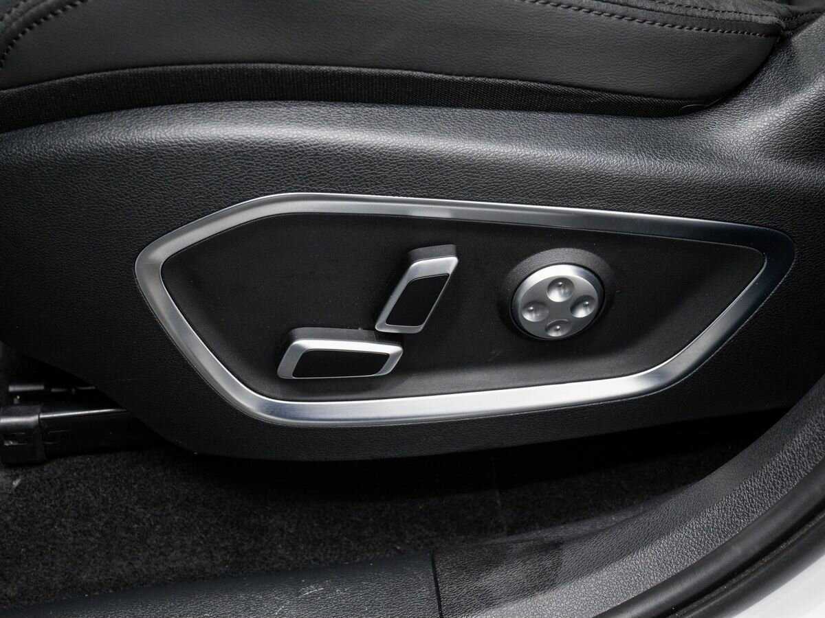 Geely Tugella 2021 года с пробегом. Фото: #16