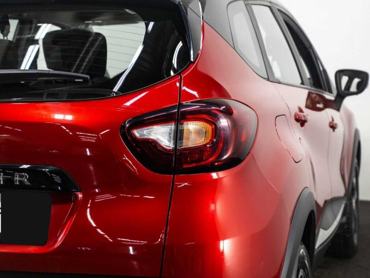 Б/У Рено Каптюр 2018 года. Фото: #7