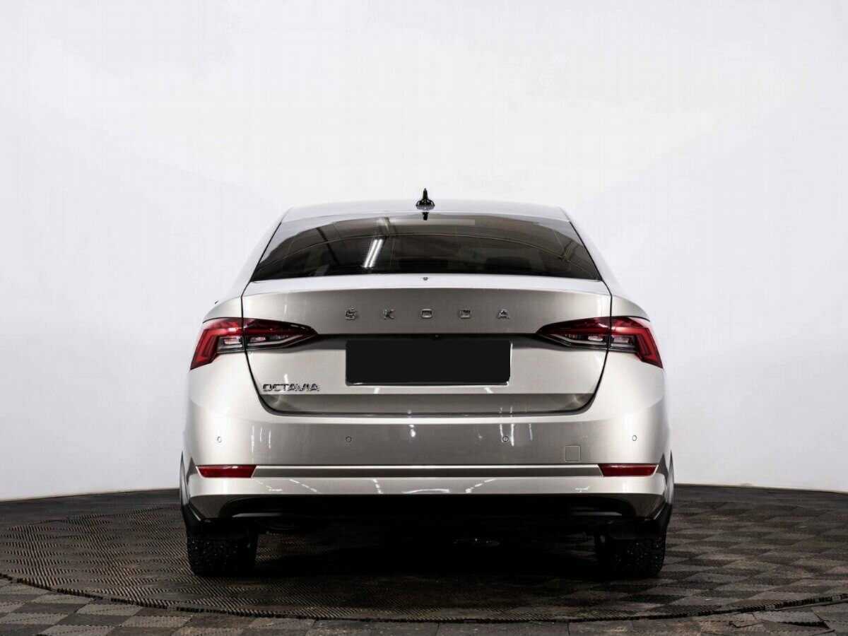 Skoda Octavia 2021 года с пробегом. Фото: #4