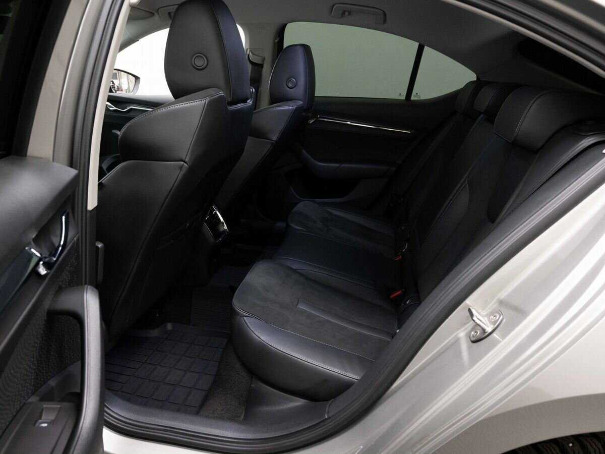 Skoda Octavia 2021 года с пробегом. Фото: #10
