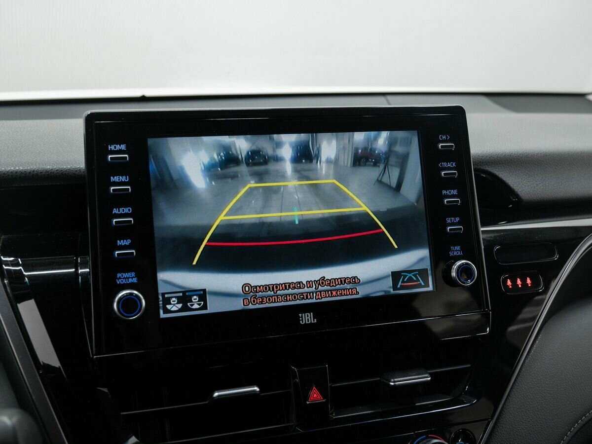 Toyota Camry 2022 года с пробегом. Фото: #21