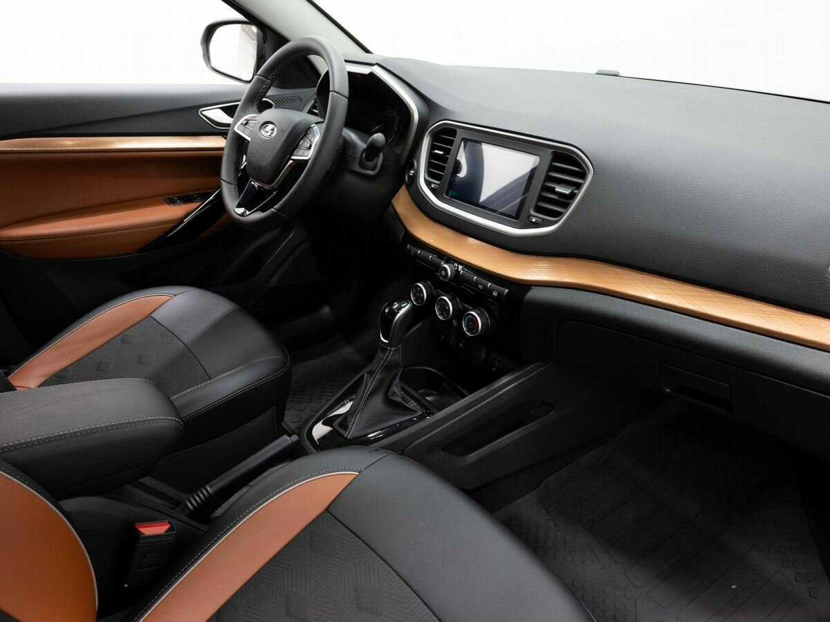 Б/У Лада (ВАЗ) Веста 2024 года. Фото: #11