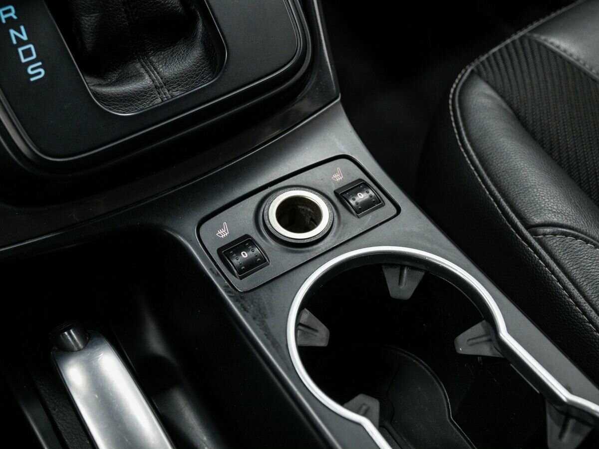 Б/У Форд Куга 2015 года. Фото: #19