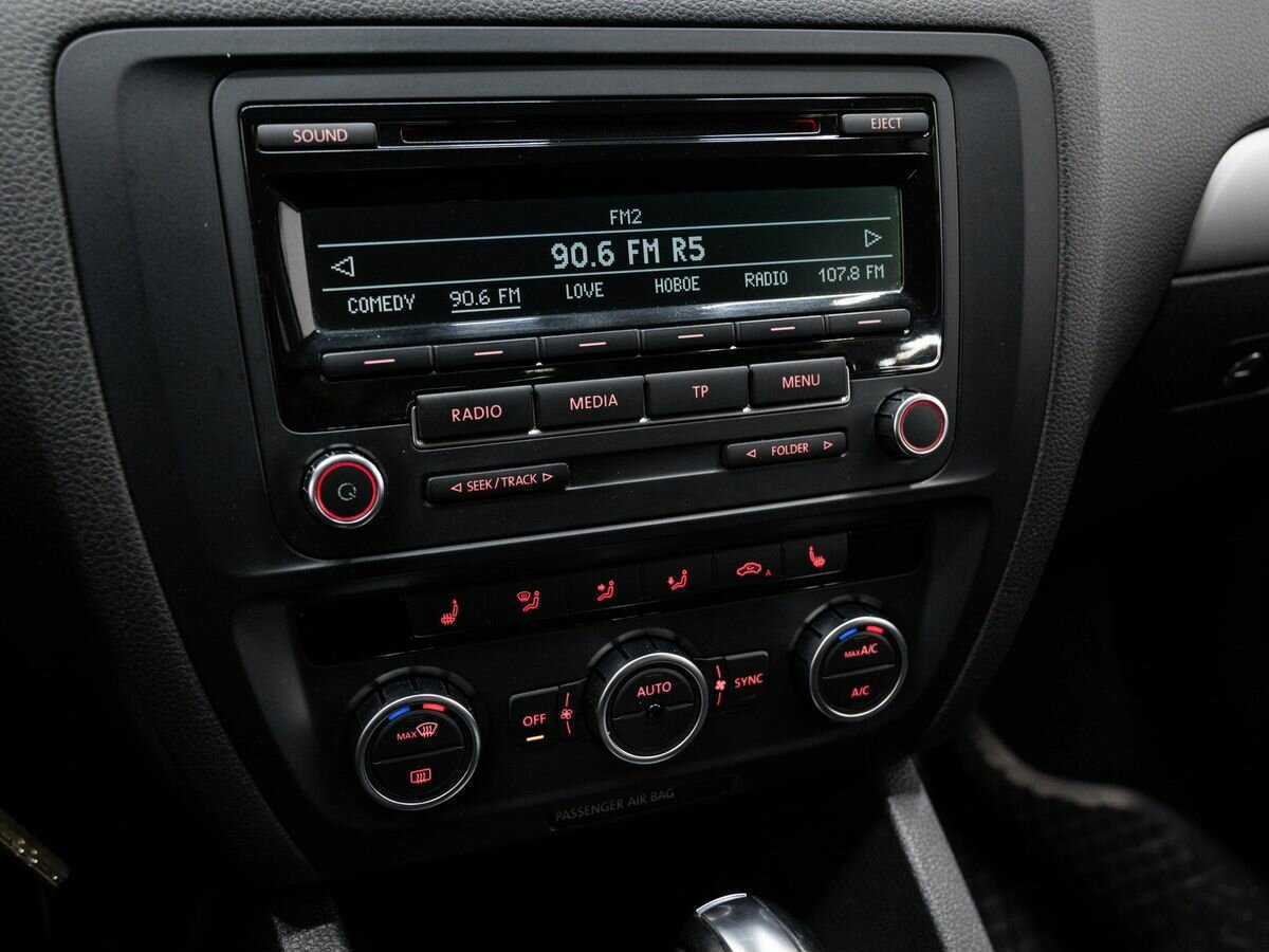 Б/У Фольксваген Джетта 2012 года. Фото: #18