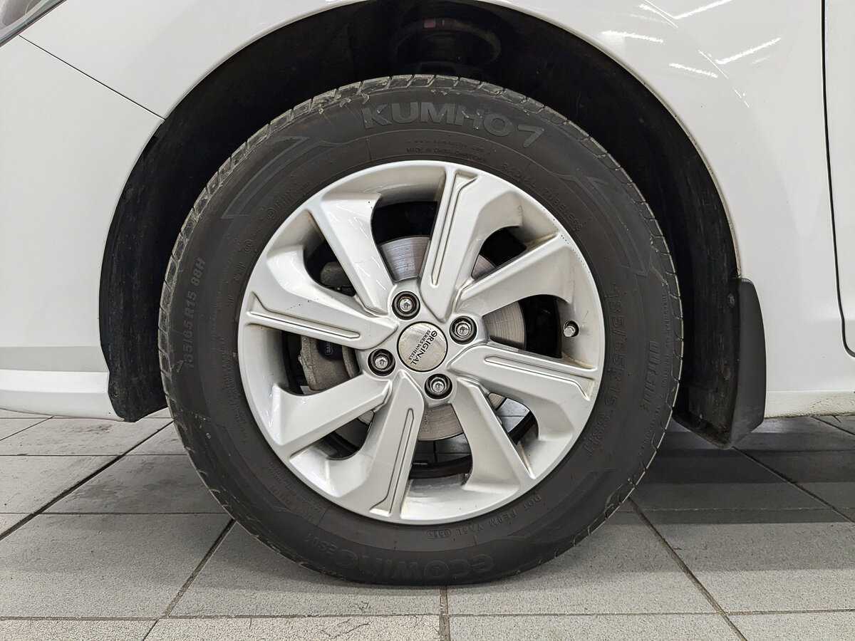 Hyundai Solaris 2022 года с пробегом. Фото: #11