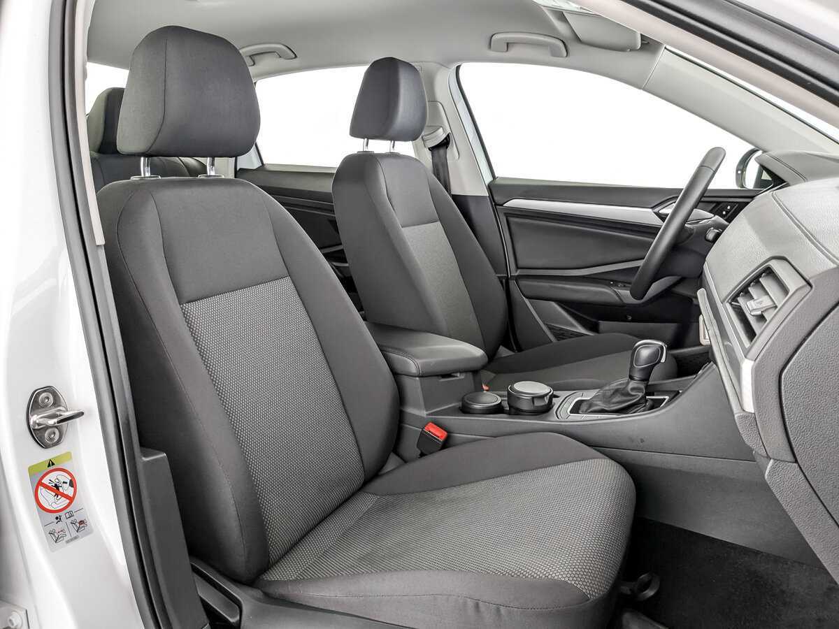 Б/У Фольксваген Джетта 2020 года. Фото: #22