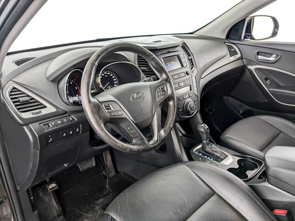 Hyundai Santa Fe 2016 года с пробегом. Фото: #15