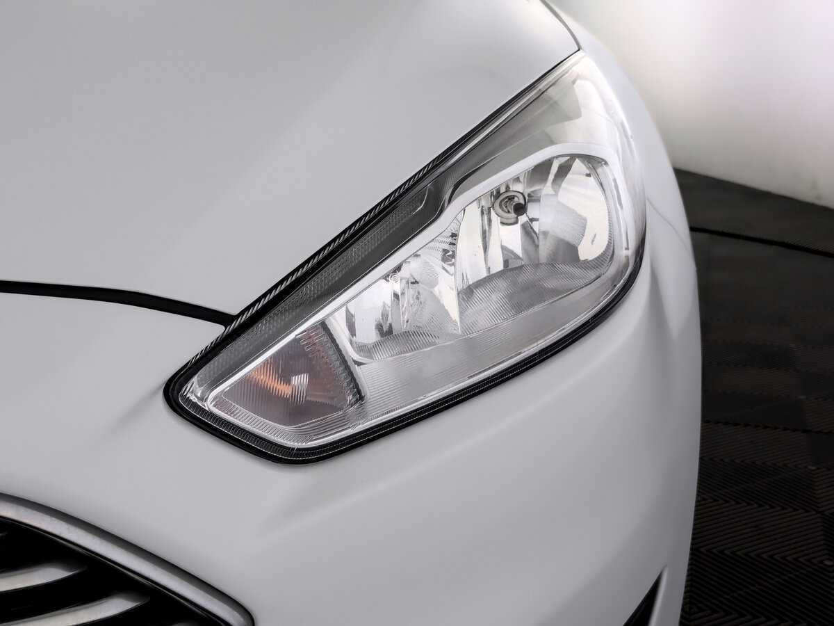 Ford Focus 2018 года с пробегом. Фото: #16