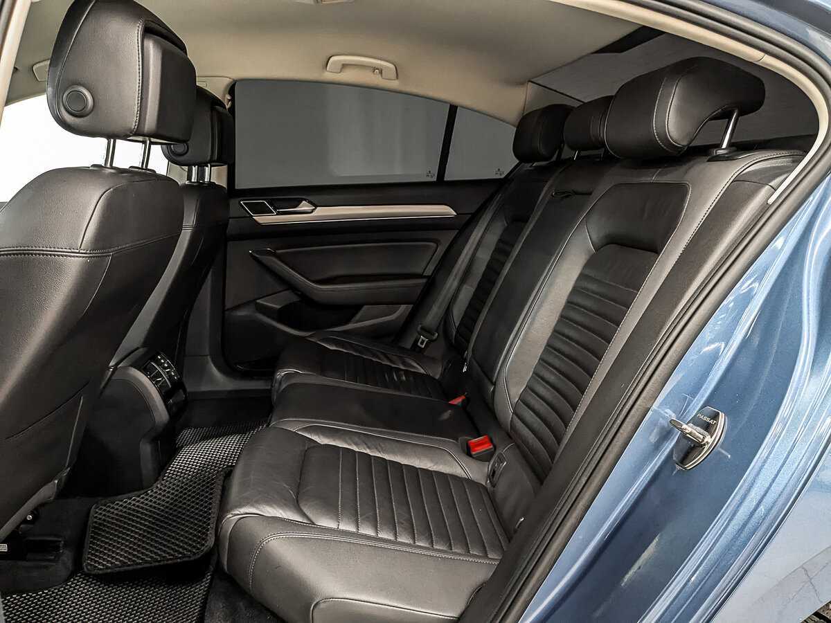 Volkswagen Passat 2015 года с пробегом. Фото: #17