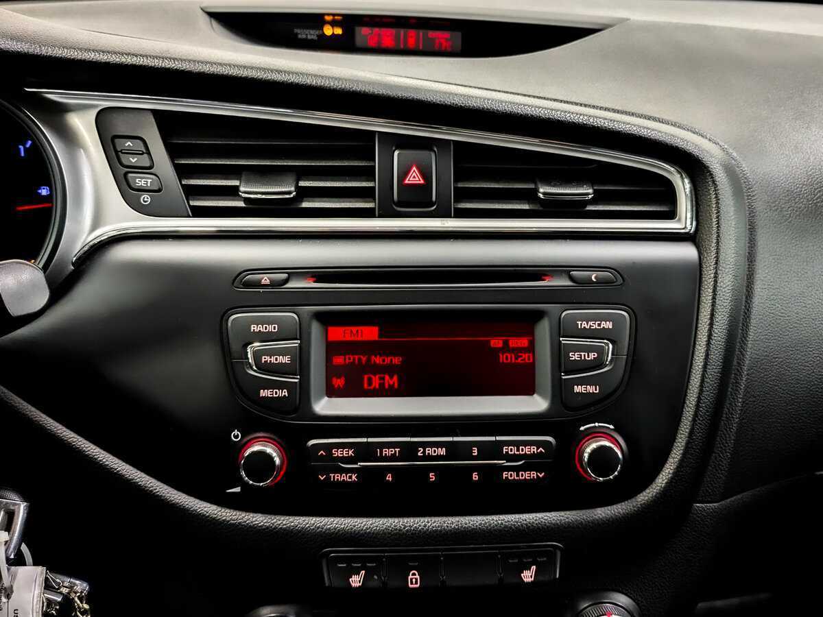 Kia Ceed 2015 года с пробегом. Фото: #14