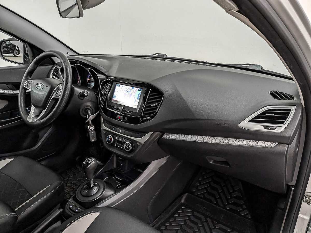 Lada (ВАЗ) Vesta 2018 года с пробегом. Фото: #12