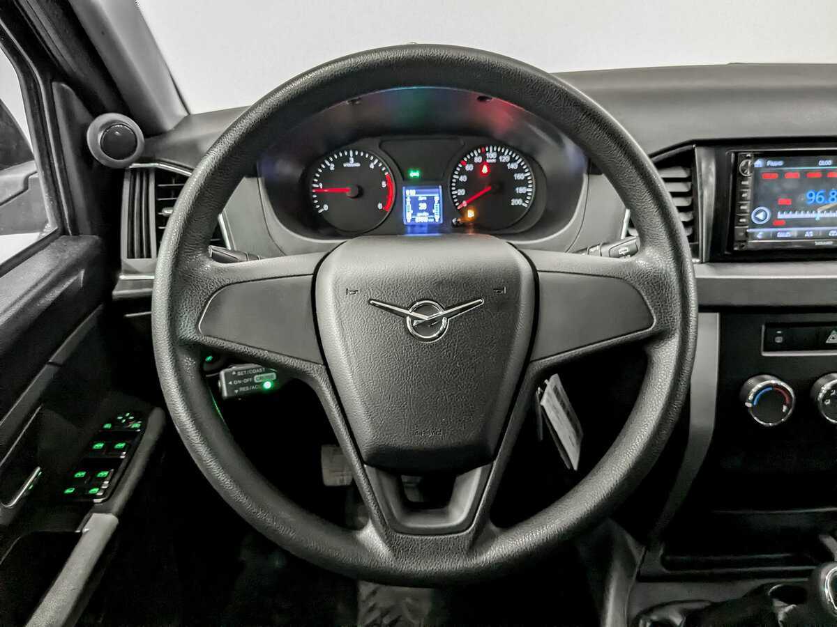 УАЗ Patriot 2018 года с пробегом. Фото: #20