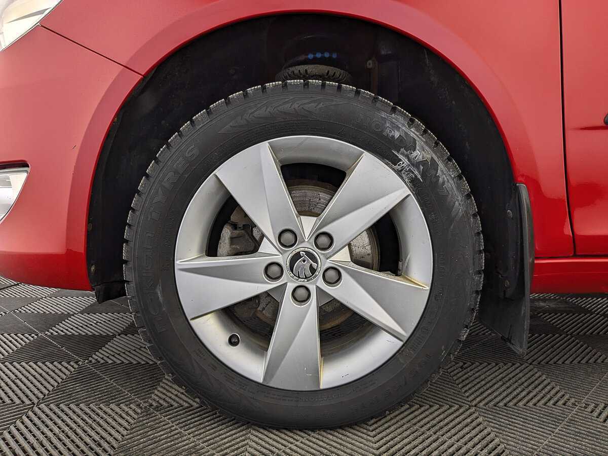 Б/У Шкода Фабия 2013 года. Фото: #11