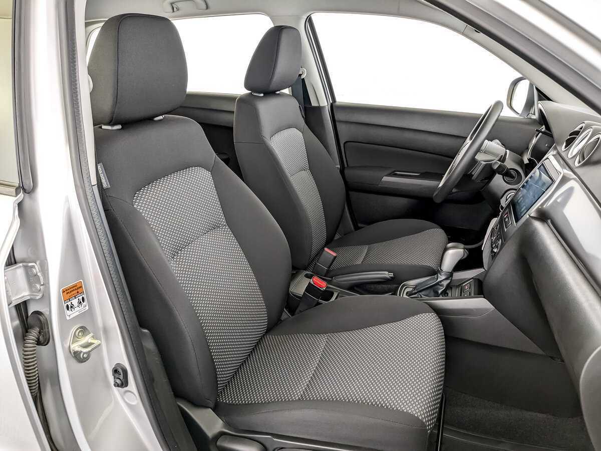 Suzuki Vitara 2021 года с пробегом. Фото: #22