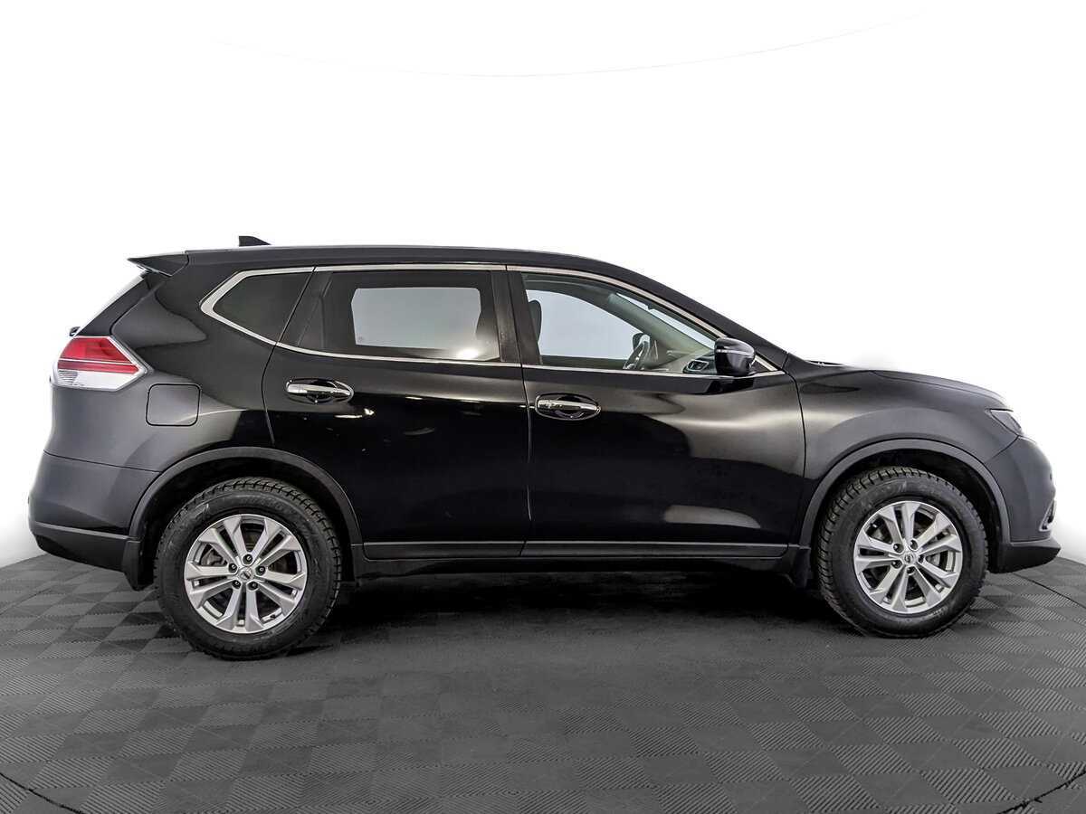 Б/У Ниссан Икс-Трейл 2018 года. Фото: #3