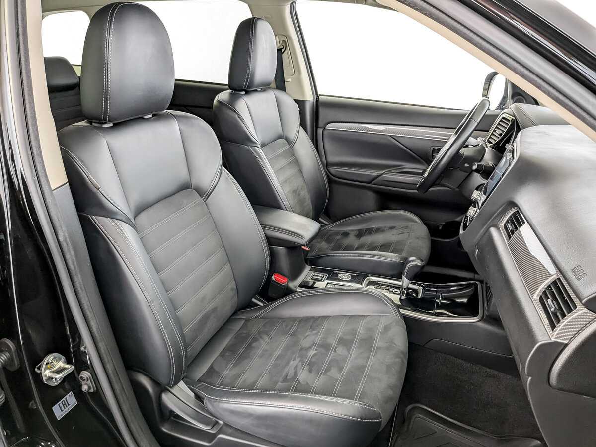 Mitsubishi Outlander 2021 года с пробегом. Фото: #22