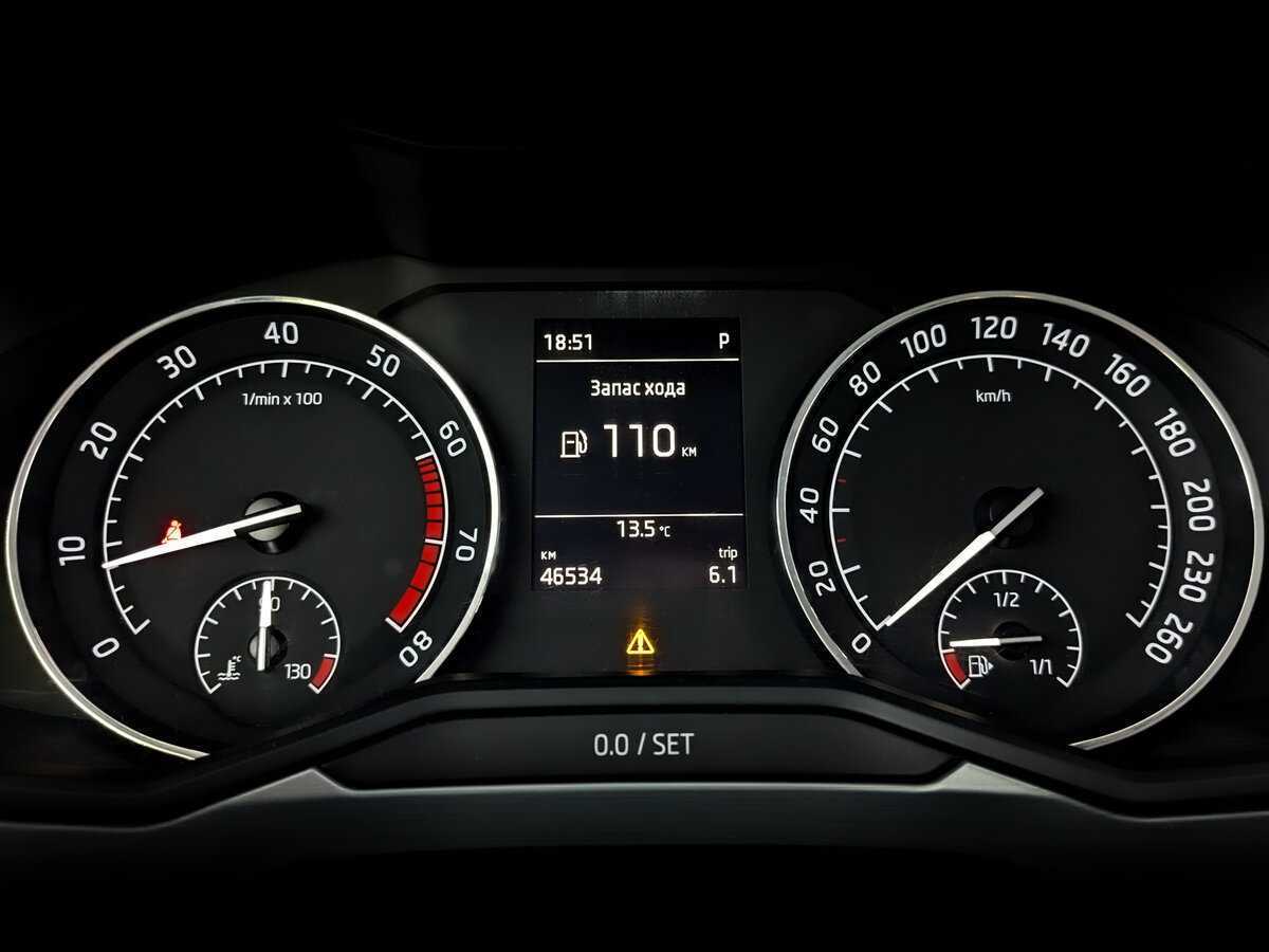 Б/У Шкода Суперб 2018 года. Фото: #12