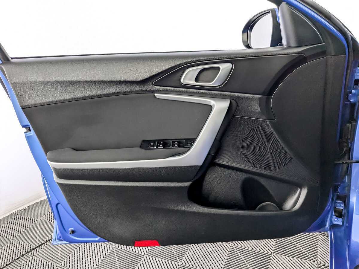 Б/У Киа Сид 2022 года. Фото: #18