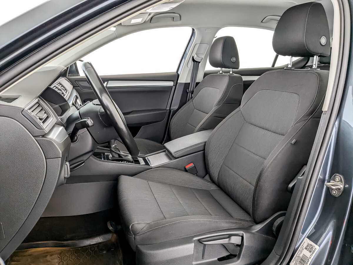 Б/У Шкода Суперб 2019 года. Фото: #19