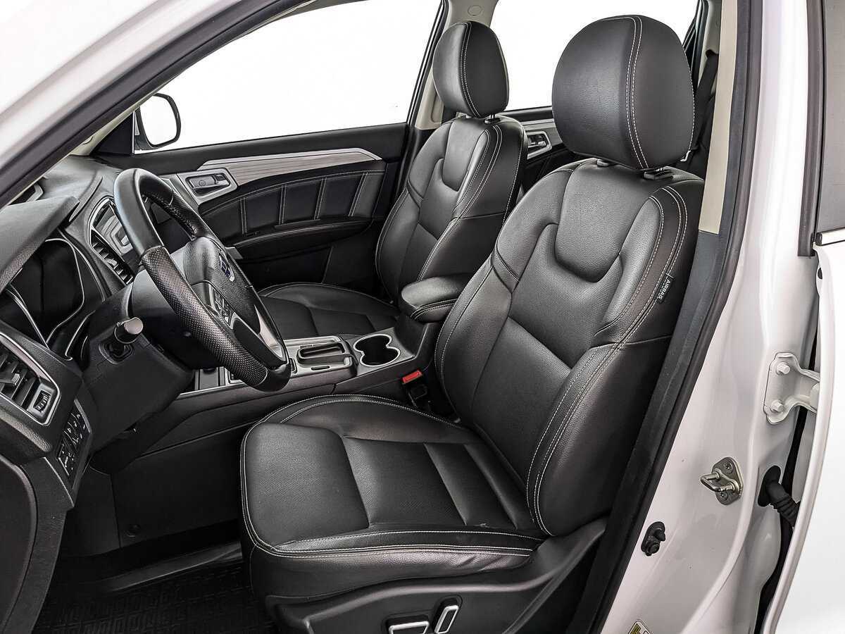 Б/У Джили Эмгранд Икс7 2018 года. Фото: #17