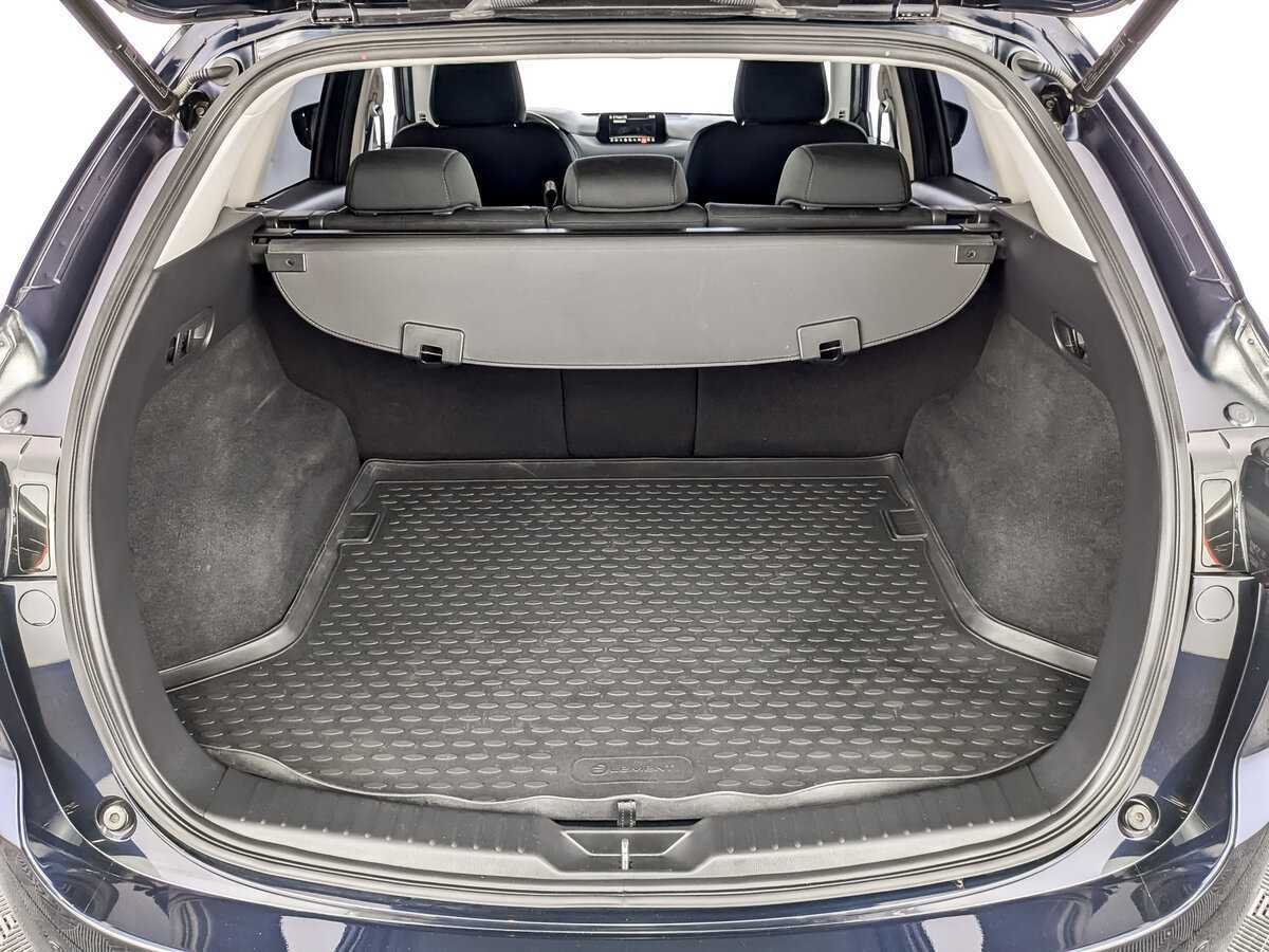 Б/У Мазда Ц-Икс-5 2018 года. Фото: #9