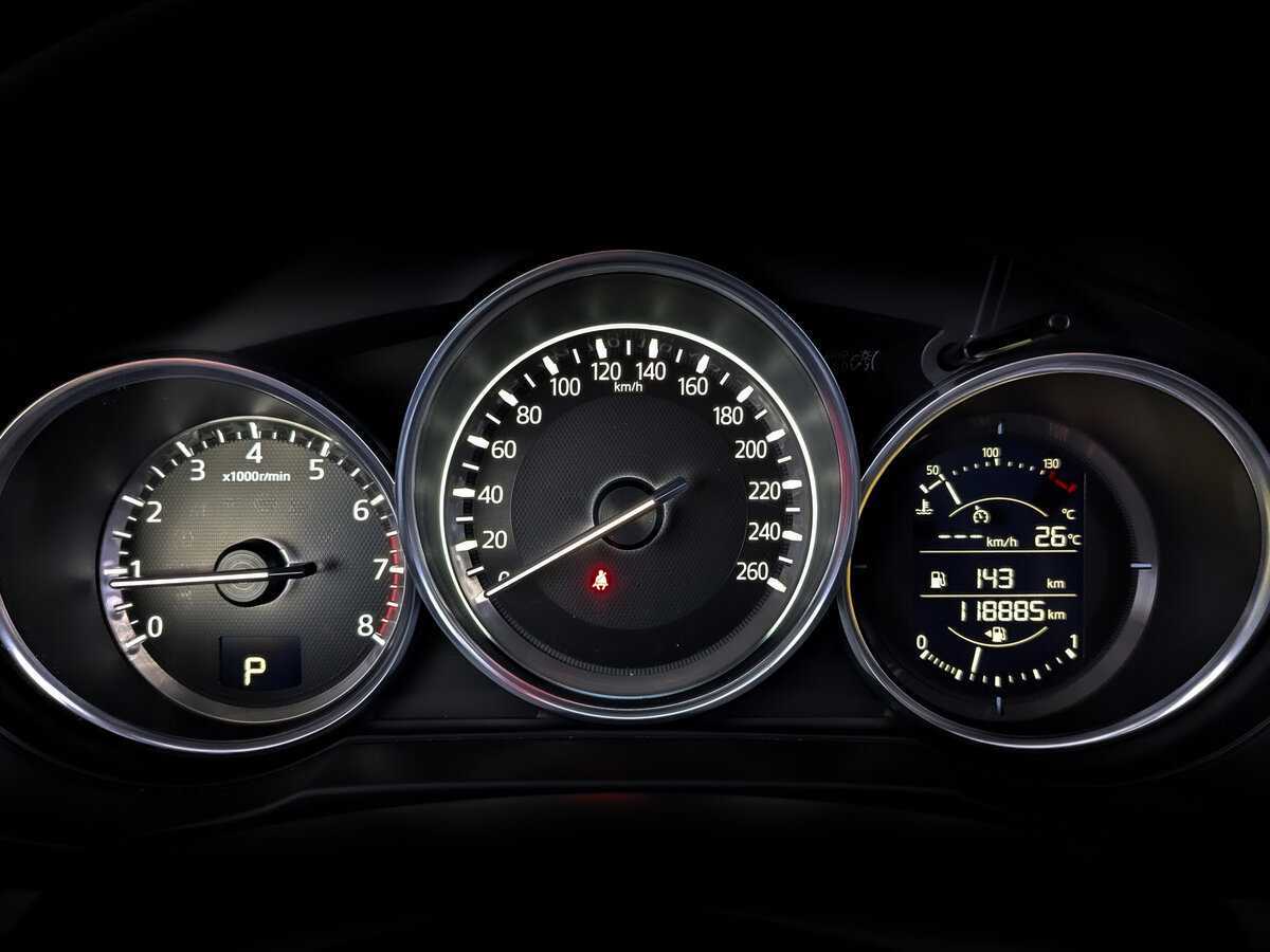 Б/У Мазда Ц-Икс-5 2018 года. Фото: #12