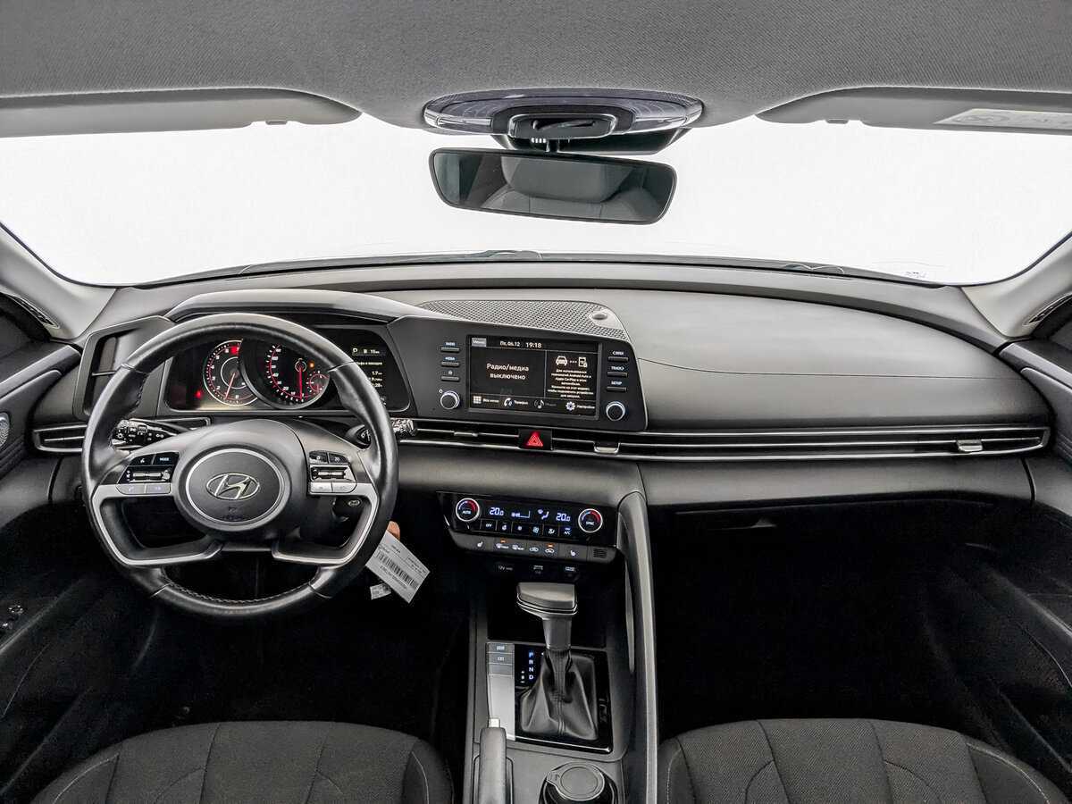 Б/У Хендай Елантра 2021 года. Фото: #13