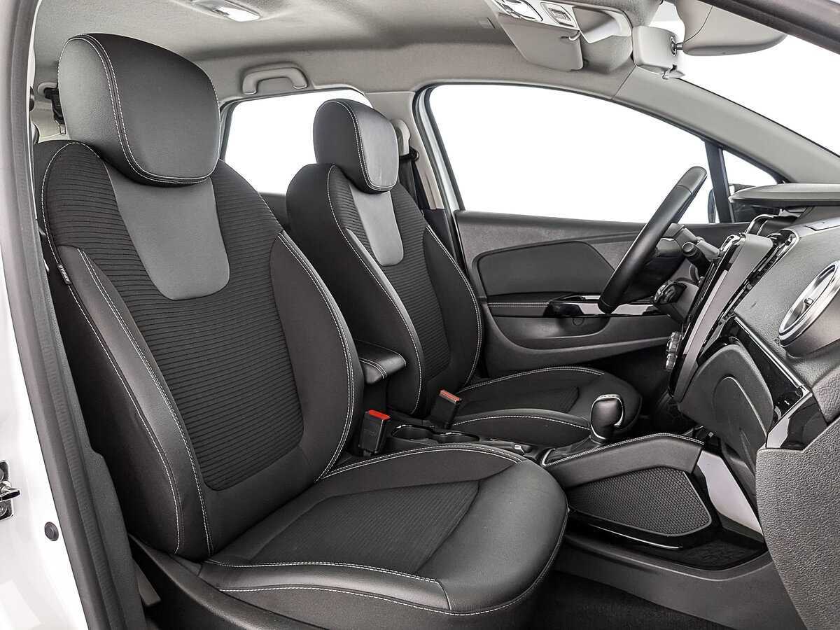 Б/У Рено Каптюр 2021 года. Фото: #22